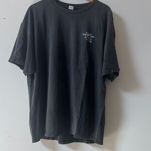 Used vintage Men's Black Graphic Short-Sleeve T-Shirt